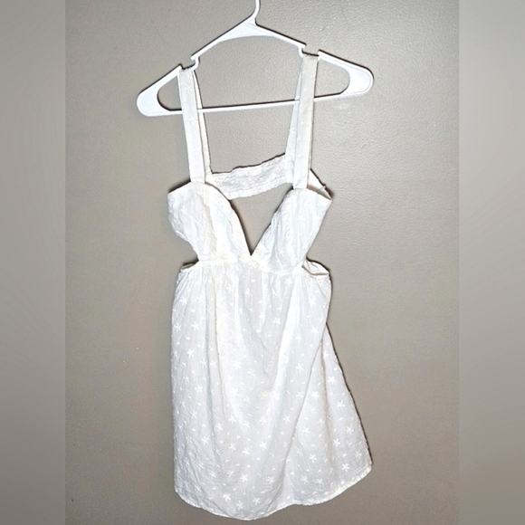 Princess Polly Khalia Cut Out Open Back White Mini Dress, Size 8 - Picture 1 of 4